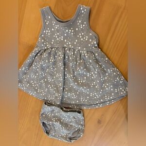 Quincy Mae Charcoal and White Floral Dress Set